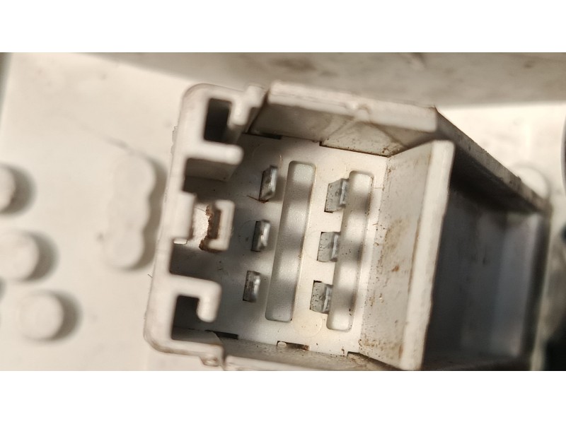 Recambio de piloto trasero izquierdo para ford fusion (ju_) 1.6 tdci referencia OEM IAM   