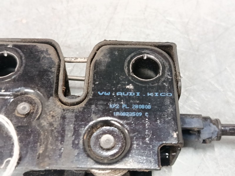 Recambio de cerradura capo para seat leon (1p1) 1.9 tdi referencia OEM IAM 1P0823509  