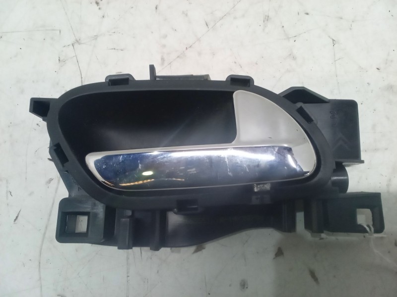 Recambio de maneta interior puerta delantera derecha para peugeot 207/207+ (wa_, wc_) 1.6 hdi referencia OEM IAM 303965  