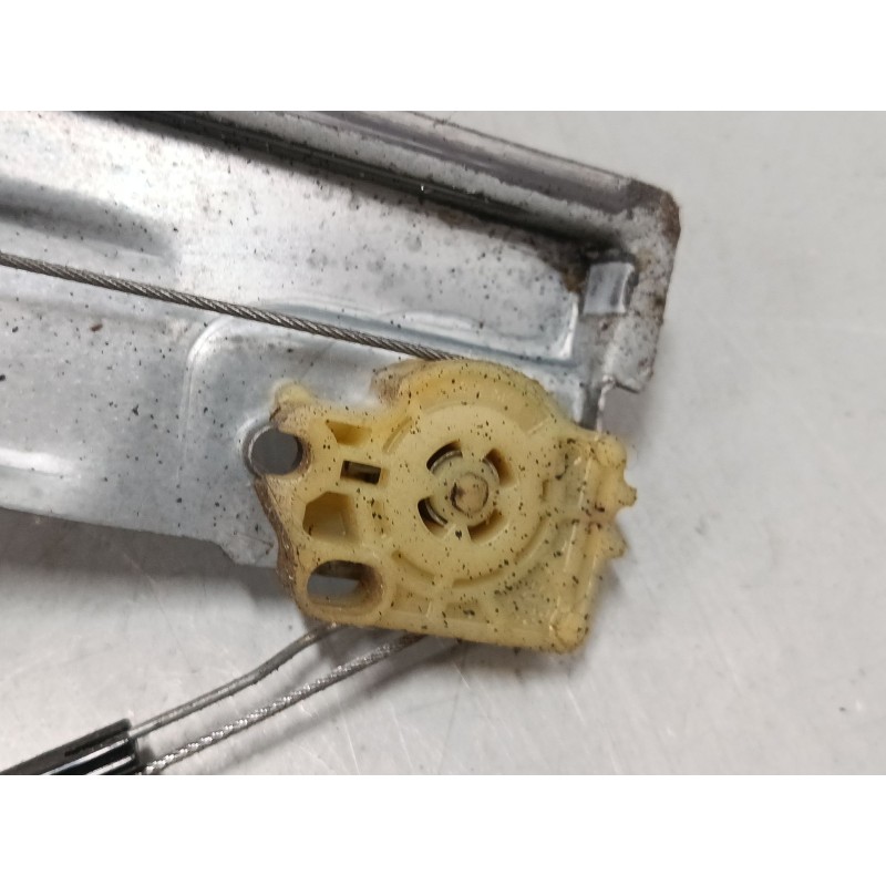 Recambio de elevalunas electrico delantero izquierdo para peugeot 207/207+ (wa_, wc_) 1.6 hdi referencia OEM IAM 401786A8  
