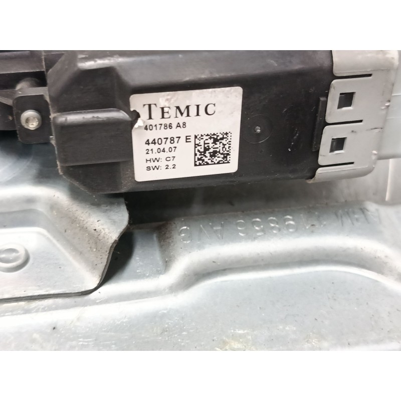 Recambio de elevalunas electrico delantero izquierdo para peugeot 207/207+ (wa_, wc_) 1.6 hdi referencia OEM IAM 401786A8  