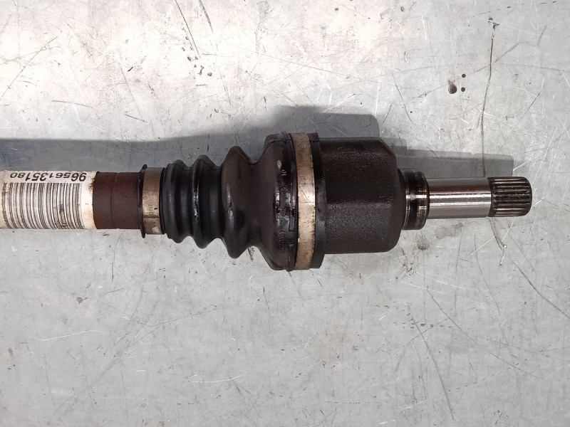 Recambio de transmision delantera izquierda para peugeot 207/207+ (wa_, wc_) 1.6 hdi referencia OEM IAM 9656135180  