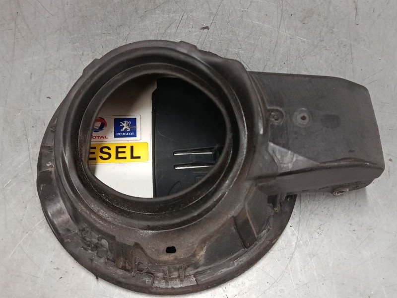Recambio de tapa exterior combustible para peugeot 207/207+ (wa_, wc_) 1.6 hdi referencia OEM IAM 9681730680  