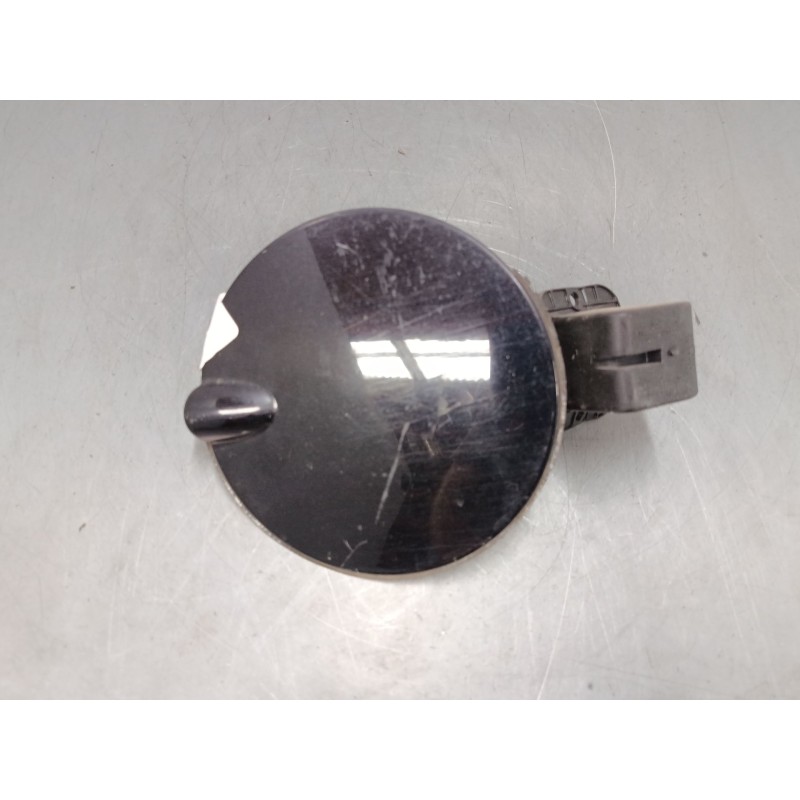 Recambio de tapa exterior combustible para opel corsa c (x01) 1.2 (f08, f68) referencia OEM IAM   
