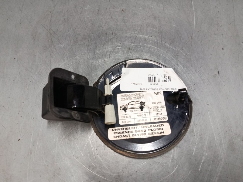 Recambio de tapa exterior combustible para opel corsa c (x01) 1.2 (f08, f68) referencia OEM IAM   