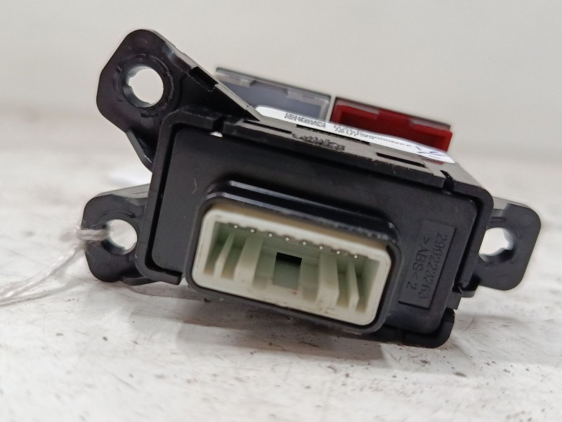 Recambio de warning para hyundai i20 iii (bc3, bi3) 1.2 1.2 referencia OEM IAM 93790Q0000  
