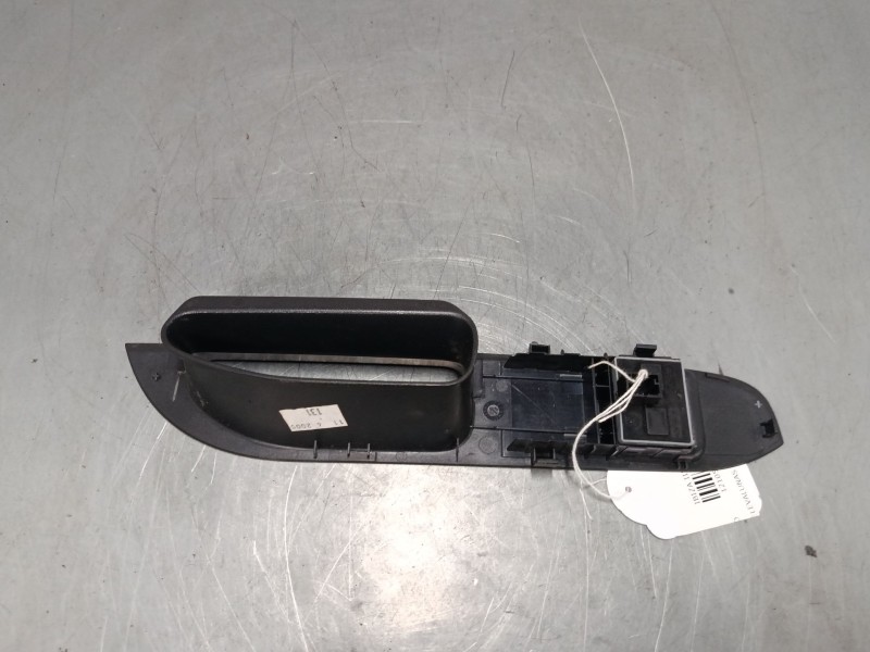 Recambio de mando elevalunas delantero izquierdo para seat ibiza iii (6l1) 1.4 16v referencia OEM IAM   
