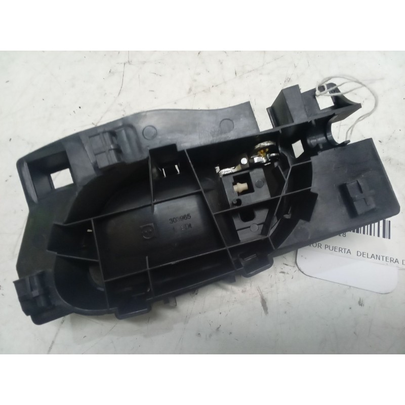 Recambio de maneta interior puerta delantera derecha para peugeot 207/207+ (wa_, wc_) 1.6 hdi referencia OEM IAM 303965  