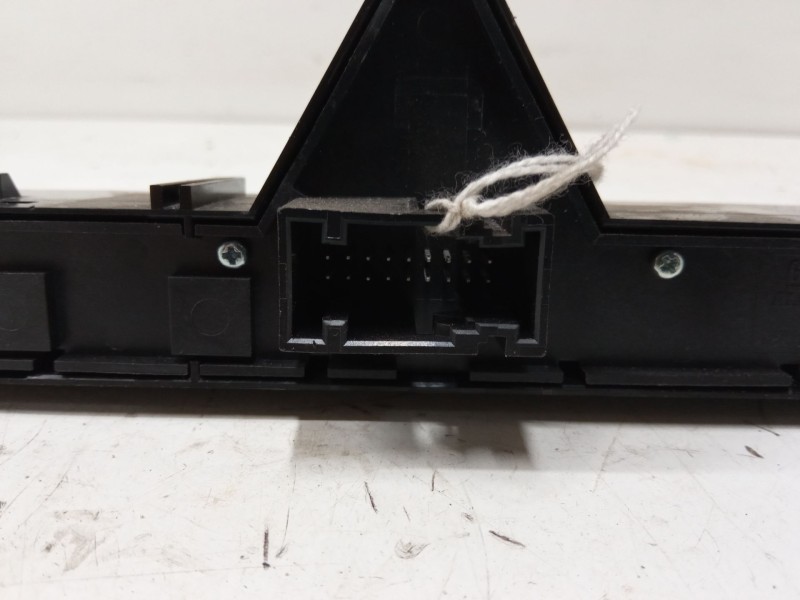 Recambio de warning para opel corsa d (s07) 1.2 (l08, l68) referencia OEM IAM   
