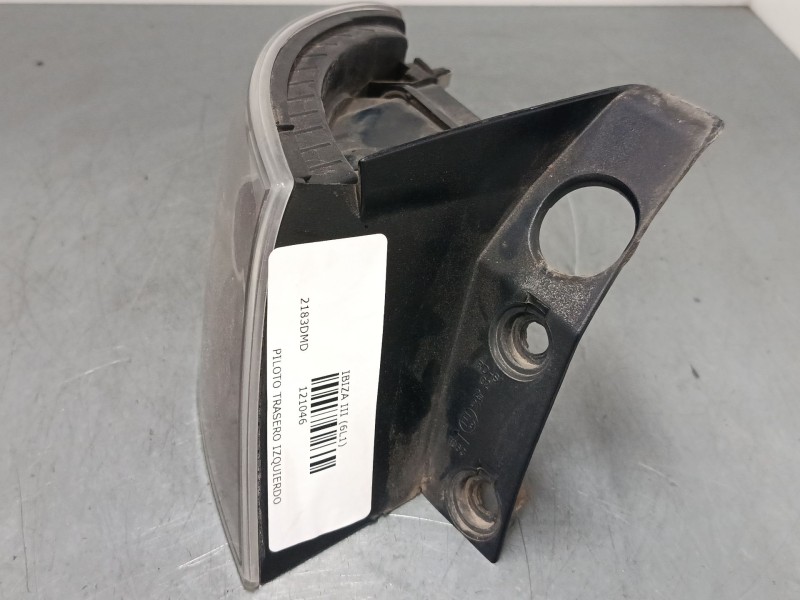 Recambio de piloto trasero izquierdo para seat ibiza iii (6l1) 1.4 16v referencia OEM IAM   