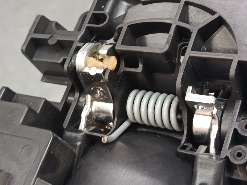 Recambio de maneta interior puerta trasera derecha para citroën c3 iii (sx) 1.2 thp 110 referencia OEM IAM   