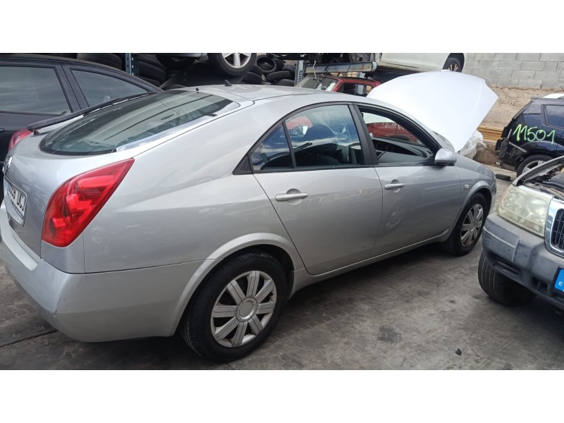 nissan primera hatchback (p12) del año 2004