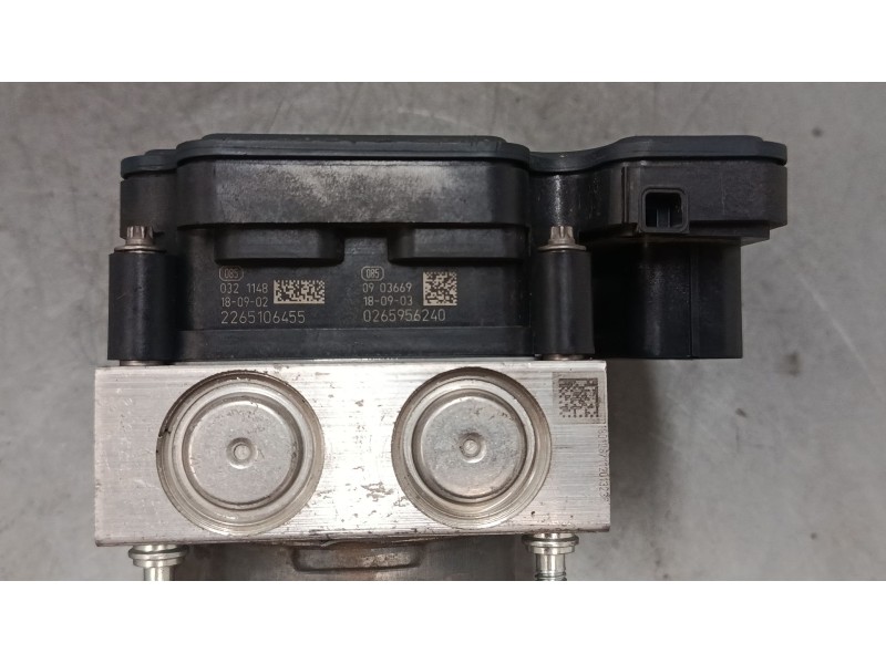 Recambio de abs para citroën c3 iii (sx) 1.2 thp 110 referencia OEM IAM 9826051380  