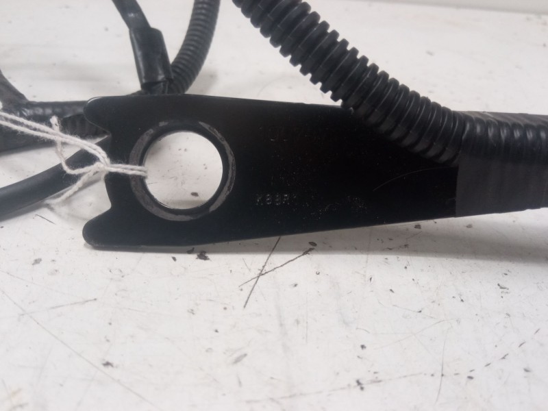 Recambio de anclaje cinturon delantero derecho para toyota yaris (_p13_) 1.5 (nsp131_) referencia OEM IAM   