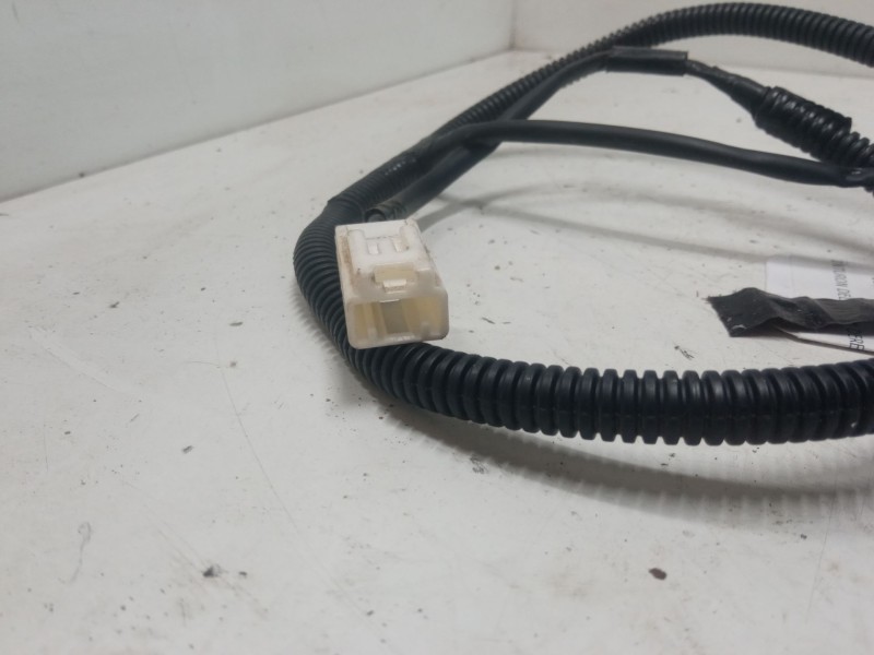 Recambio de anclaje cinturon delantero derecho para toyota yaris (_p13_) 1.5 (nsp131_) referencia OEM IAM   