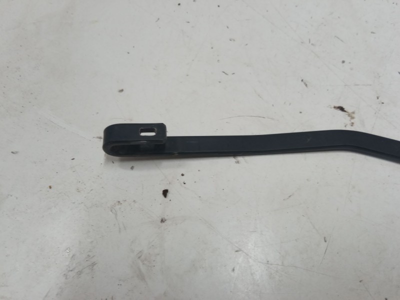 Recambio de brazo limpia trasero para ford transit connect (p65_, p70_, p80_) 1.8 tdci referencia OEM IAM   