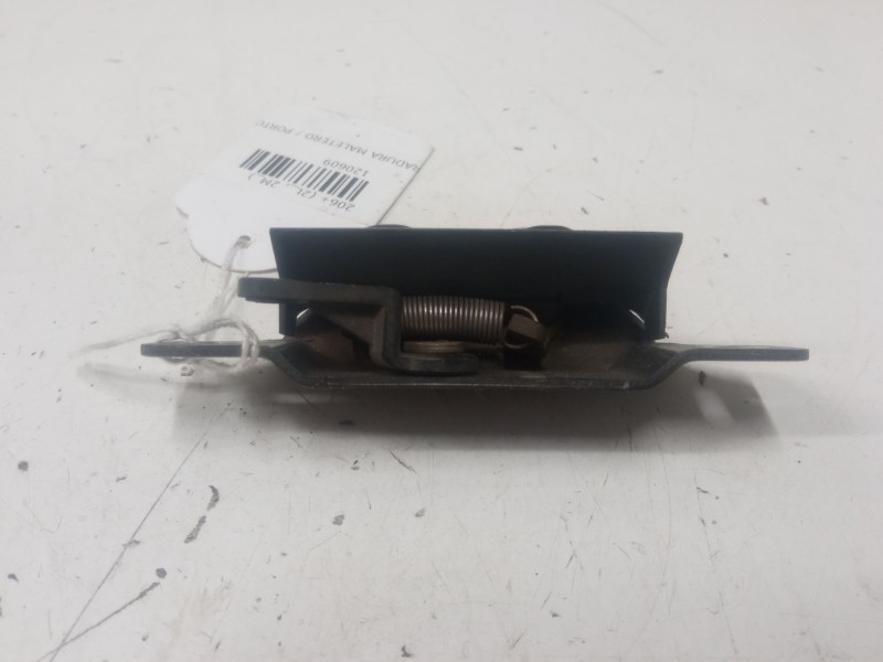 Recambio de cerradura maletero / porton para peugeot 206+ (2l_, 2m_) 1.4 hdi eco 70 referencia OEM IAM   