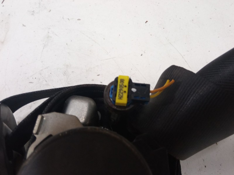 Recambio de cinturon seguridad delantero derecho para peugeot 308 sw i (4e_, 4h_) 1.6 hdi referencia OEM IAM   