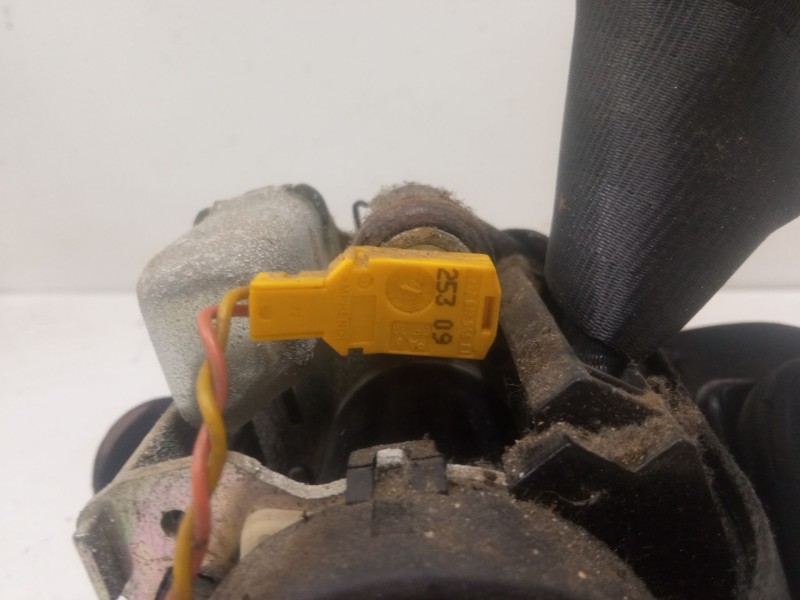 Recambio de cinturon seguridad delantero izquierdo para peugeot 206+ (2l_, 2m_) 1.4 hdi eco 70 referencia OEM IAM   