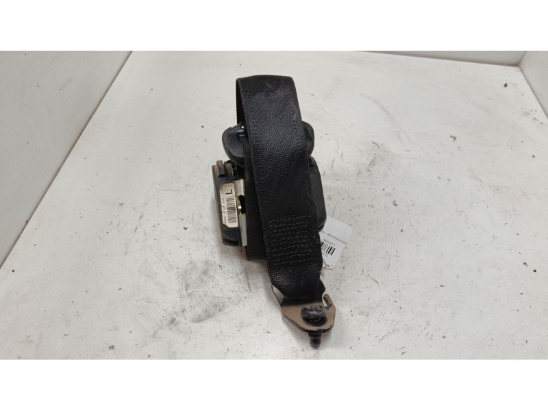Recambio de cinturon seguridad trasero izquierdo para opel combo tour 1.3 cdti 16v referencia OEM IAM   