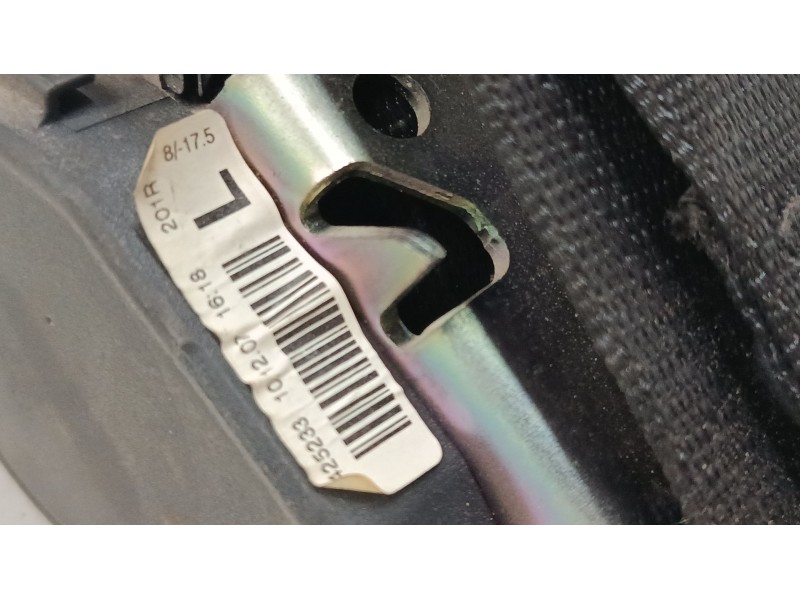 Recambio de cinturon seguridad trasero izquierdo para opel combo tour 1.3 cdti 16v referencia OEM IAM   