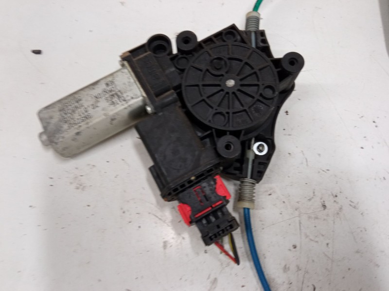 Recambio de elevalunas electrico delantero derecho para opel corsa d (s07) 1.2 (l08, l68) referencia OEM IAM   