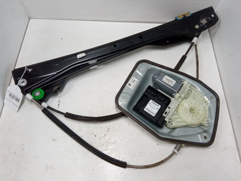 Recambio de elevalunas electrico delantero derecho para volkswagen golf plus v (5m1, 521) 1.4 tsi referencia OEM IAM 5K0959792A 