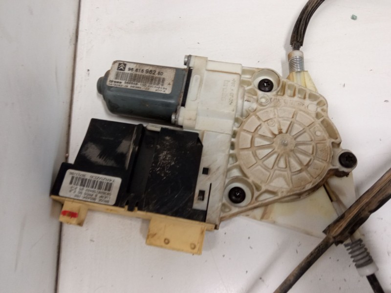 Recambio de elevalunas electrico delantero derecho para citroën c5 ii (rc_) 2.0 hdi (rcrhrh) referencia OEM IAM   