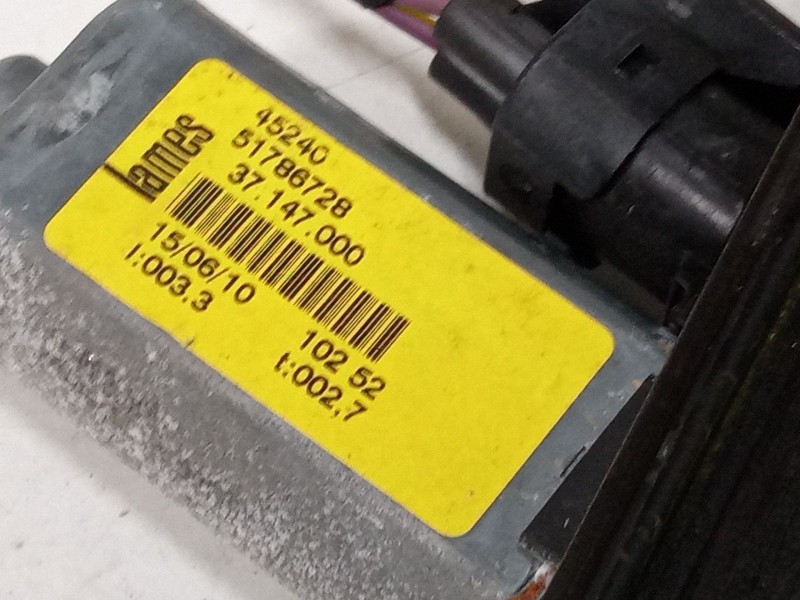 Recambio de elevalunas electrico delantero derecho para fiat punto (199_) 1.4 natural power referencia OEM IAM   