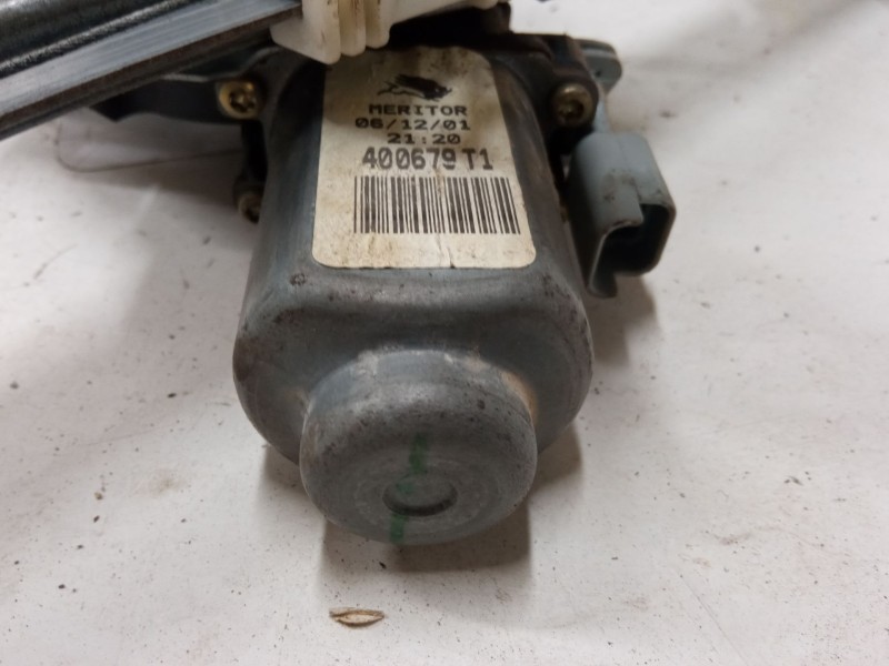 Recambio de elevalunas electrico delantero derecho para citroën xsara (n1) 2.0 hdi 109 referencia OEM IAM 115494  