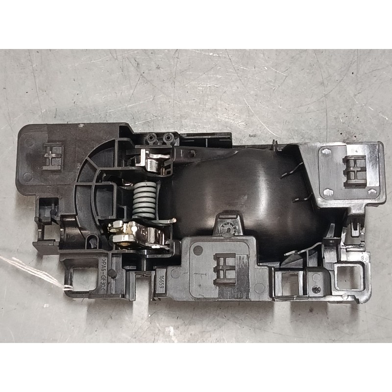 Recambio de maneta interior puerta delantera derecha para citroën c3 iii (sx) 1.2 thp 110 referencia OEM IAM 98012885VV  