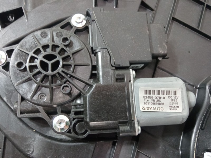 Recambio de elevalunas electrico delantero izquierdo para hyundai tucson (tl, tle) 1.7 crdi referencia OEM IAM 82470D7180  
