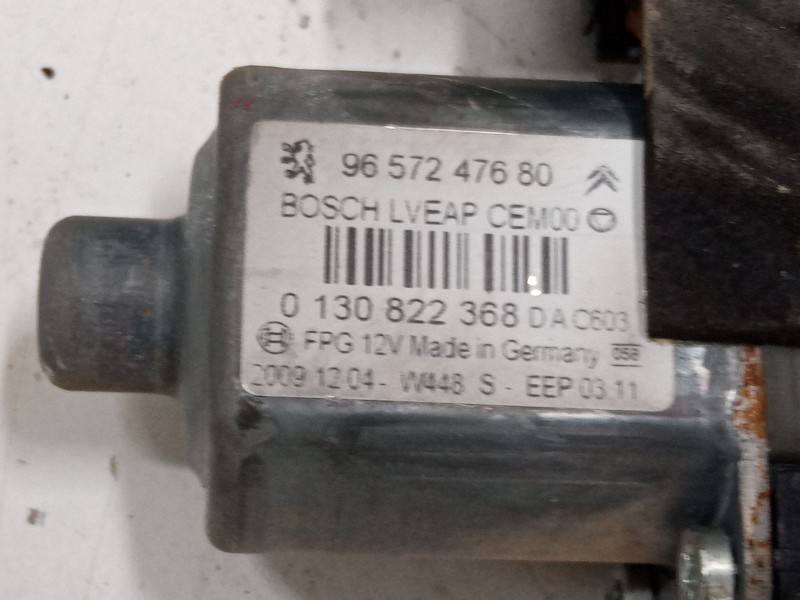 Recambio de elevalunas electrico delantero izquierdo para peugeot 308 i (4a_, 4c_) 1.6 hdi referencia OEM IAM 9657247680  