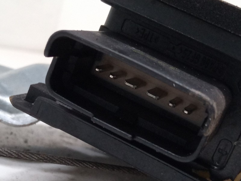 Recambio de elevalunas electrico delantero izquierdo para peugeot 308 i (4a_, 4c_) 1.6 hdi referencia OEM IAM 9657247680  