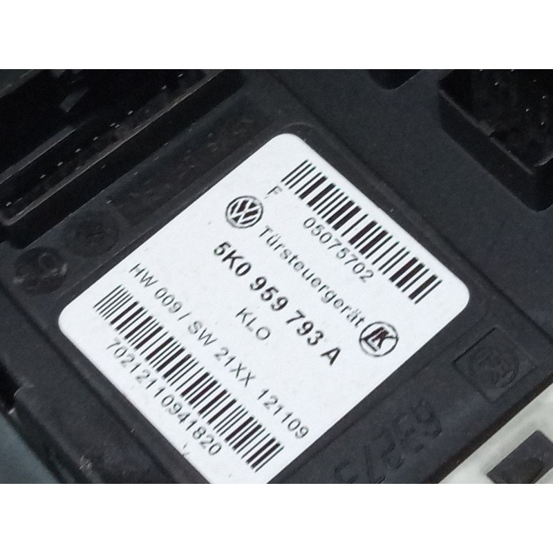 Recambio de elevalunas electrico delantero izquierdo para volkswagen golf plus v (5m1, 521) 1.4 tsi referencia OEM IAM 5K0959793