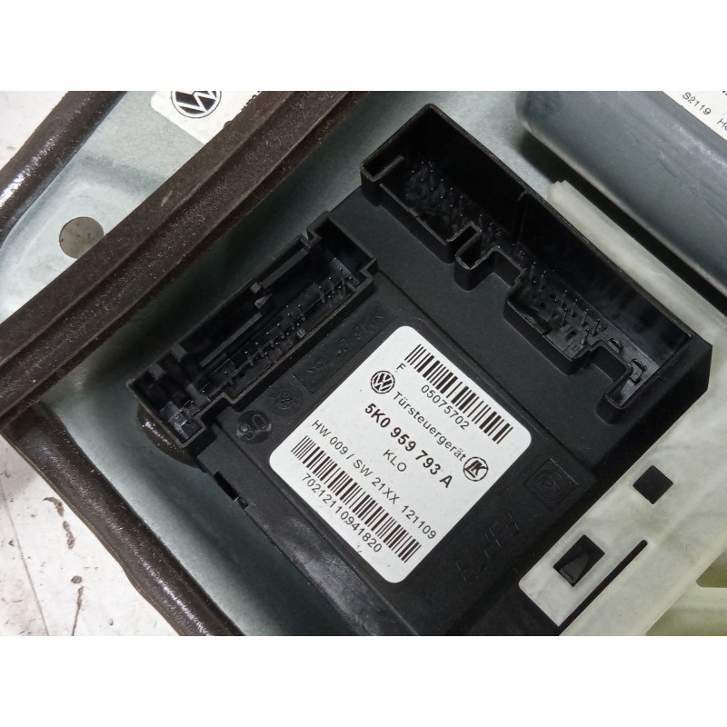 Recambio de elevalunas electrico delantero izquierdo para volkswagen golf plus v (5m1, 521) 1.4 tsi referencia OEM IAM 5K0959793