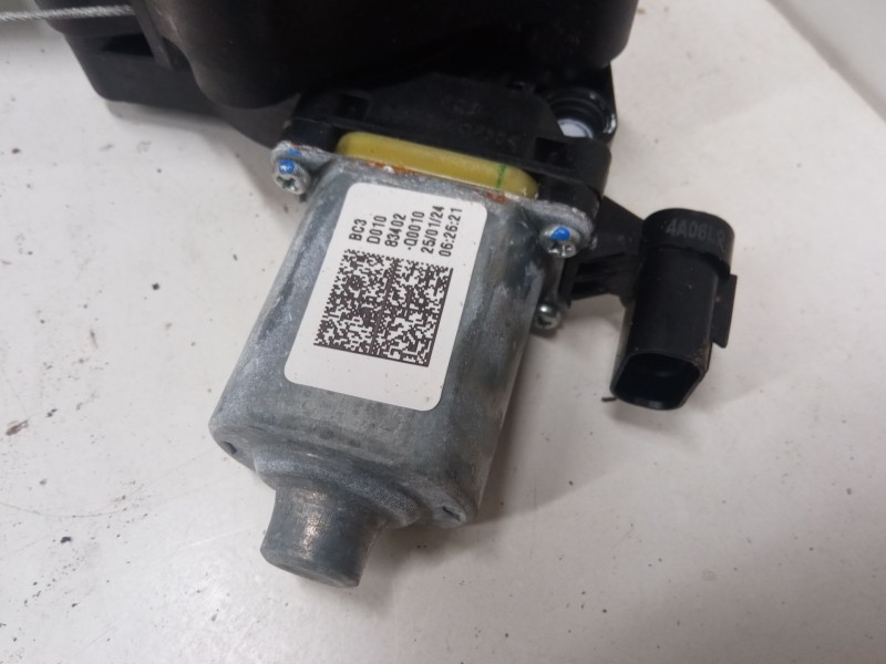 Recambio de elevalunas electrico trasero derecho para hyundai i20 iii (bc3, bi3) 1.2 1.2 referencia OEM IAM 83460Q0000  