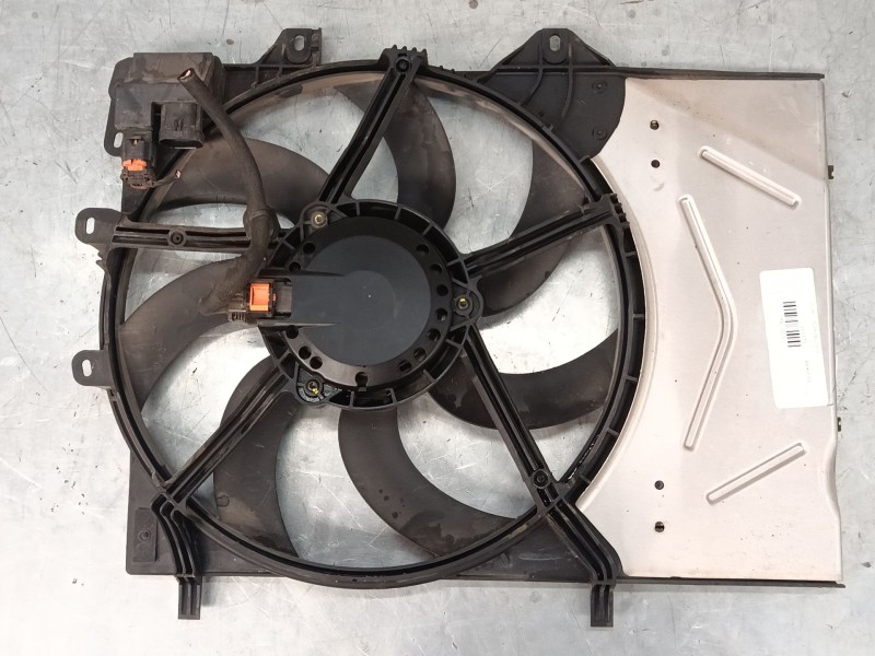Recambio de electroventilador para citroën c3 iii (sx) 1.2 thp 110 referencia OEM IAM 9801559180  