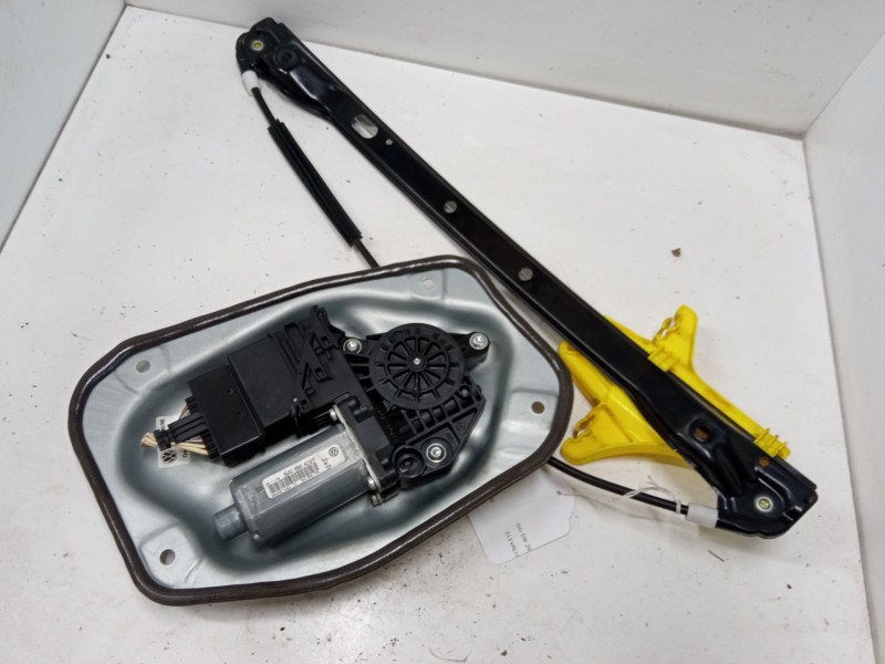 Recambio de elevalunas electrico trasero derecho para volkswagen golf plus v (5m1, 521) 1.4 tsi referencia OEM IAM   