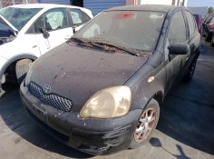 toyota yaris (_p1_) del año 2004