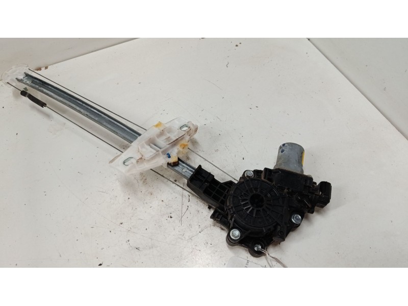 Recambio de elevalunas electrico trasero derecho para honda civic x hatchback (fc_, fk_) 1.0 vtec referencia OEM IAM cm093690a  
