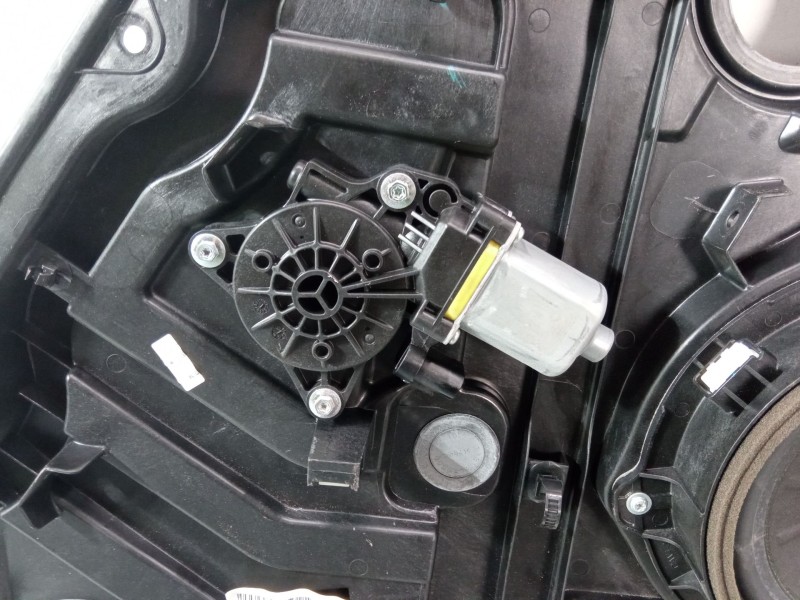 Recambio de elevalunas electrico trasero derecho para hyundai tucson (tl, tle) 1.7 crdi referencia OEM IAM 83480D7100  