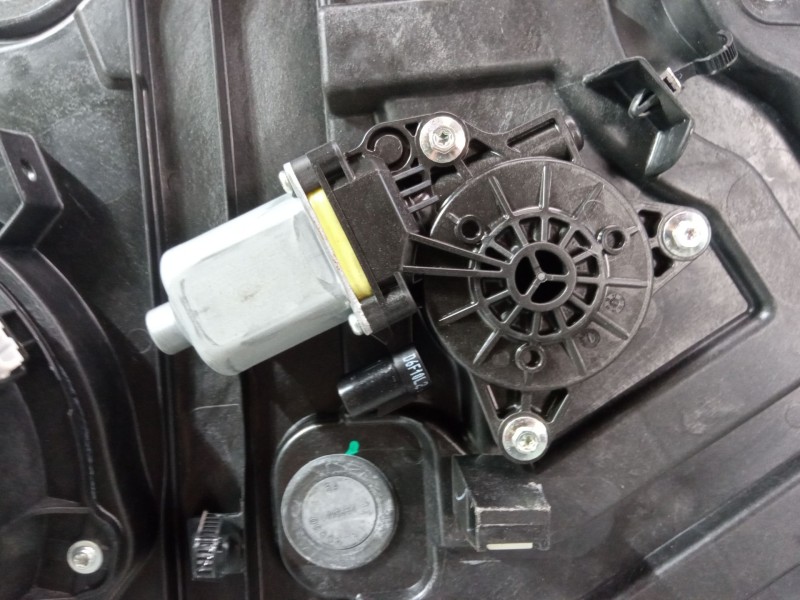 Recambio de elevalunas electrico trasero izquierdo para hyundai tucson (tl, tle) 1.7 crdi referencia OEM IAM 83470D7100  