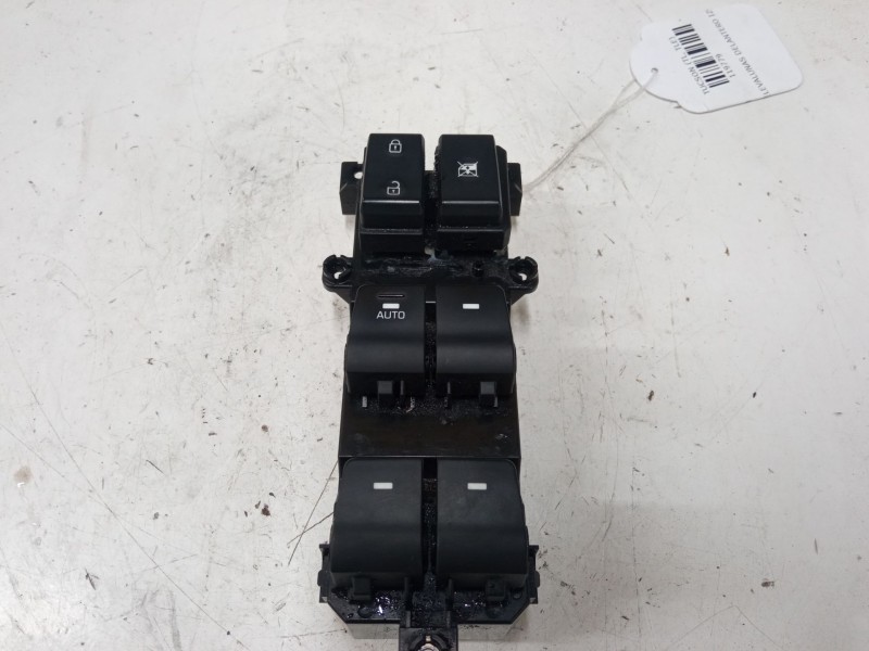 Recambio de mando elevalunas delantero izquierdo para hyundai tucson (tl, tle) 1.7 crdi referencia OEM IAM 93570  