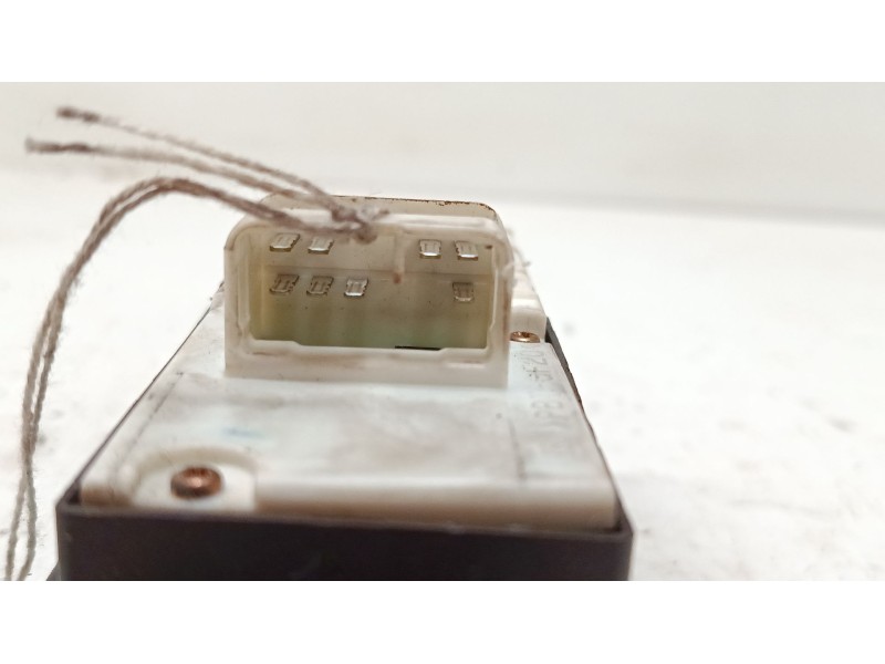 Recambio de mando elevalunas delantero izquierdo para toyota yaris (_p1_) 1.0 (scp10_) referencia OEM IAM   