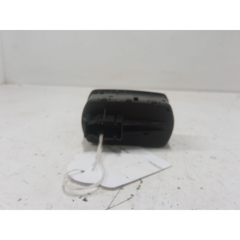 Recambio de mando elevalunas delantero izquierdo para opel corsa d (s07) 1.2 (l08, l68) referencia OEM IAM   