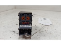 Recambio de mando elevalunas trasero izquierdo para hyundai i20 iii (bc3, bi3) 1.2 1.2 referencia OEM IAM    2
