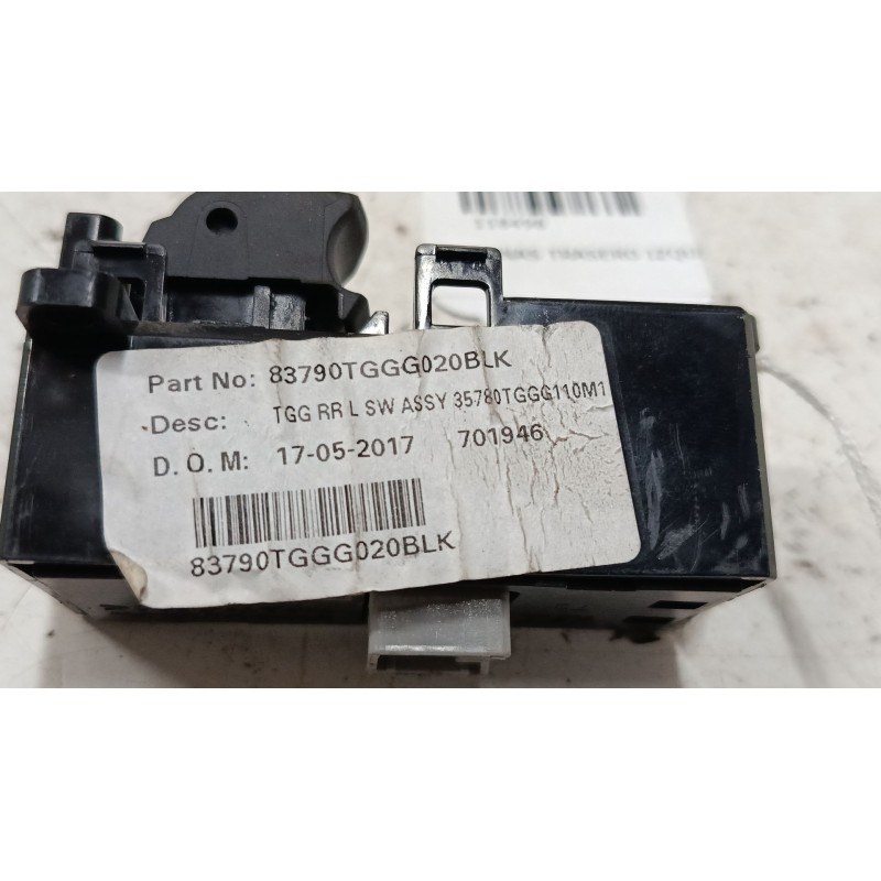 Recambio de mando elevalunas trasero izquierdo para honda civic x hatchback (fc_, fk_) 1.0 vtec referencia OEM IAM   