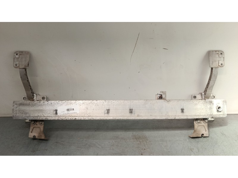 Recambio de refuerzo paragolpes delantero para citroën c3 iii (sx) 1.2 thp 110 referencia OEM IAM 9801276380  