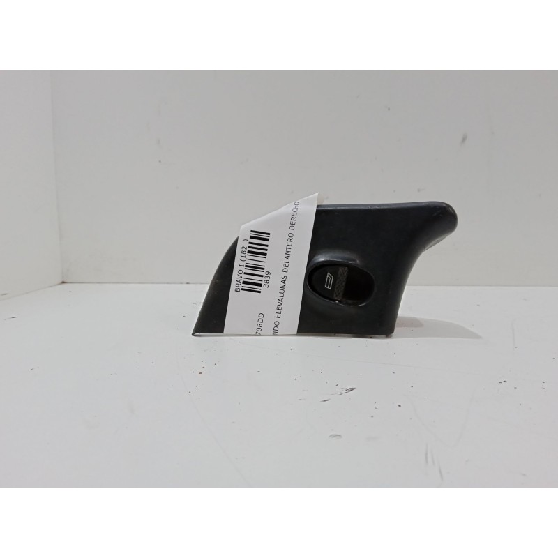 Recambio de mando elevalunas delantero derecho para fiat bravo i (182_) 1.6 16v (182.ab) referencia OEM IAM   